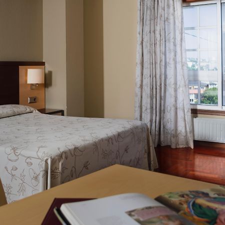 Apartamentos Portazgo A Coruña Exteriör bild