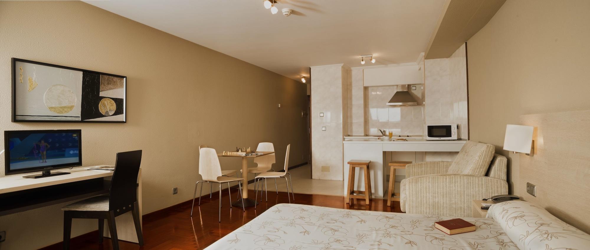 Apartamentos Portazgo A Coruña Exteriör bild